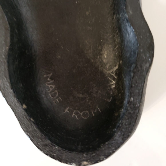 Black Lava Toe Dish Candies Jewellery Ashtray NWOT - Picture 7 of 7